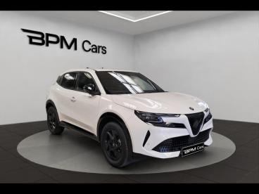 SPOTICAR Alfa Romeo Junior 1.2 Ibrida 145ch Premium E-dct6 Occasion - Suv-4x4 Hybride Blanc - Orleans Cedex 02 - 1204040852_3