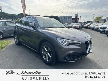 ALFA ROMEO CERTIFIED Alfa Romeo Stelvio 2.2 Diesel 160ch Super At8 My19 occasion certifiée - Suv Diesel Gris Vesuvio Métallisée - Aytre - 3439357_2