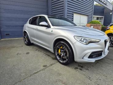 SPOTICAR Alfa Romeo Stelvio 2.9 V6 510ch At8 Q4 Quadrifoglio Occasion - Suv-4x4 Essence Gris Clair - Mauges-sur-loire - 1203511225_4