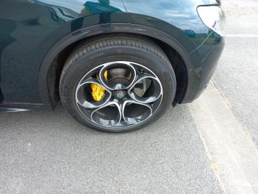 SPOTICAR Alfa Romeo Stelvio 2.2 190 Ch Q4 At8 Ti Occasion - Suv-4x4 Diesel Colore Esterno (zelená Racing) - Villeneuve d'ascq - 1203613576_4