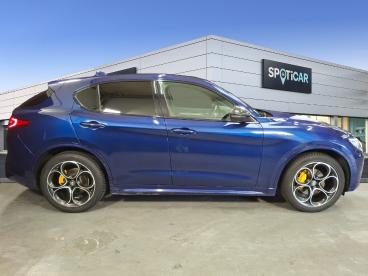 ALFA ROMEO CERTIFIED Alfa Romeo Stelvio 2.2 Diesel 210ch Veloce Q4 At8 My21 occasion certifiée - Suv Diesel Bleu Adriatico - Orleans Cedex 02 - 3801608_4