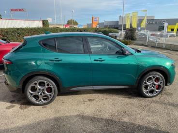 ALFA ROMEO CERTIFIED Alfa Romeo Tonale 1.3 Phev 280ch Veloce At6 E-q4 occasion certifiée - Suv Hybride Rechargeable Vert Montreal Traitement Spécial - Arles Cedex - 2932522_5