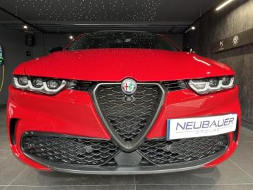 SPOTICAR Alfa Romeo Tonale 1.3 Phev 280ch Sprint At6 E-q4 Occasion - Suv-4x4 Hybride Rechargeable Rouge - Levallois Perret - 1203678760_3