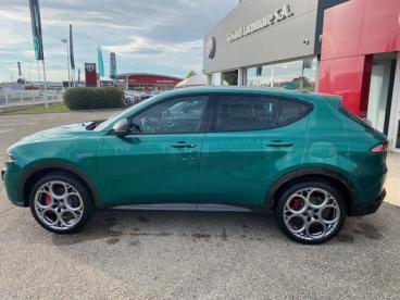 ALFA ROMEO CERTIFIED Alfa Romeo Tonale 1.3 Phev 280ch Veloce At6 E-q4 occasion certifiée - Suv Hybride Rechargeable Vert Montreal Traitement Spécial - Arles Cedex - 3699326_2