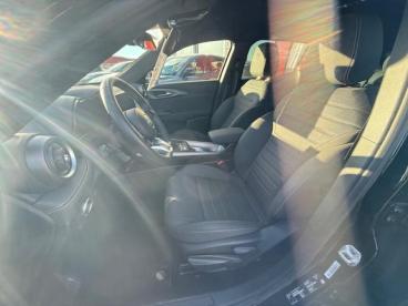 ALFA ROMEO CERTIFIED Alfa Romeo Tonale 1.3 Phev 280ch Ti At6 E-q4 occasion certifiée - Suv Hybride Rechargeable Noir Alfa Pastel - Arles Cedex - 3772150_5