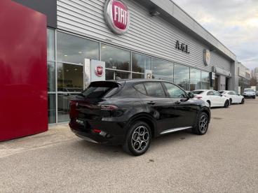 SPOTICAR Alfa Romeo Tonale 1.3 Phev 280ch Ti At6 E-q4 Occasion - Suv-4x4 Hybride Rechargeable Noir Alfa Pastel - Salon-de-provence - 1203807496_3
