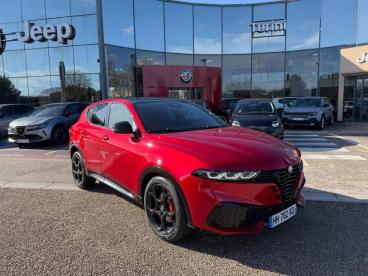 ALFA ROMEO CERTIFIED Alfa Romeo Tonale 1.5 Ibrida 175ch Veloce Tct occasion certifiée - Suv Hybride Rouge Brera Tri-couches/toit Noir - Nimes Cedex 9 - 3891096_1