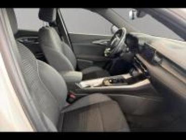 ALFA ROMEO CERTIFIED Alfa Romeo Tonale 1.5 Hybrid 160ch Sprint Tct occasion certifiée - Suv Hybride Blanc Monterosa Pastel - Orvault - 3935197_5