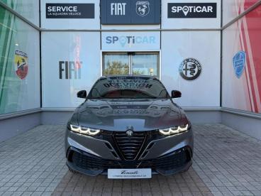 ALFA ROMEO CERTIFIED Alfa Romeo Tonale 1.3 Ibrida Plug-in 270ch Veloce At6 E-q4 occasion certifiée - Suv Hybride Rechargeable Gris Vesuvio Métallisée/toit Noir - Montpellier Cedex 3 - 3962680_2