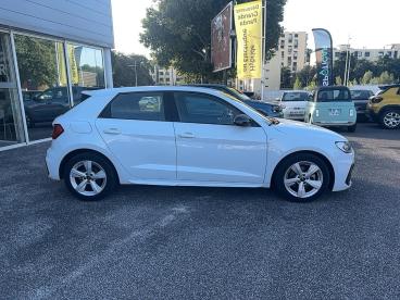 SPOTICAR Audi A1 Sportback 1.0 Tfsi 110 S Tronic 7 S Line Occasion - Citadine Essence Blanc - La Seyne Sur Mer - 1203685349_4