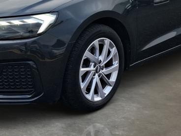 SPOTICAR Audi A1 Sportback 1.0 Tfsi 116 S Tronic Design Luxe Occasion - Citadine Essence Autre - Montelimar - 1203900979_3