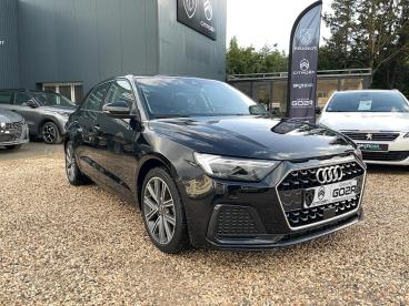 SPOTICAR Audi A1 Sportback 1.5 Tfsi 150 S Tronic 7 Advanced 2 Occasion - Citadine Essence Noir - Callian - 1203907704_3