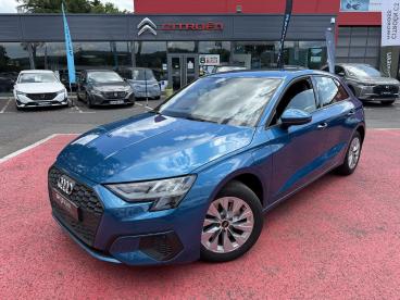 SPOTICAR Audi A3 Sportback 0 Tfsi E 204ch S Tronic Sb / 1ere Main / Historiqu Occasion - Berline Hybride Rechargeable Bleu - Ambert - 1204039490_1