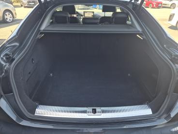 SPOTICAR Audi A5 Sportback 35 Tdi 163 Tdi S Tronic 7 Design Sb Occasion - Berline Hybride Gris Clair - Mauges-sur-loire - 1204181635_5