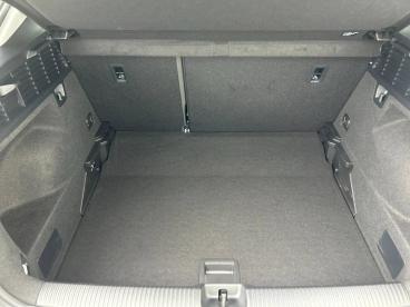 SPOTICAR Audi Q2 30 Tdi 116ch Design Occasion - Suv-4x4 Diesel Blanc Glacier Métallisé - Cessy - 1203772060_5