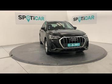 SPOTICAR Audi Q3 35 Tfsi 150ch Mild Hybrid S Line S Tronic 7 Occasion - Suv-4x4 Hybride Noir Mythic Métallisé - Aix En Provence - 1203712956_2