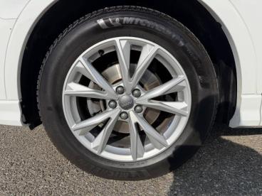 SPOTICAR Audi Q3 35 Tfsi 150ch S Line S Tronic 7 Occasion - Suv-4x4 Hybride Blanc Glacier Métallisé - Cessy - 1203989485_5