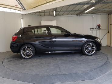 SPOTICAR Bmw Serie 1 16i 109 Ch M Sport Ultimate Occasion - Berline Essence Noir - Toulouse - 1203774760_4