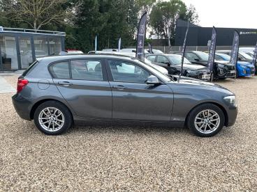 SPOTICAR Bmw Serie 1 2.0 120d Xdrive Edition Occasion - Berline Diesel Gris Foncé - Callian - 1203907702_4