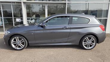 SPOTICAR Bmw Serie 1 16i M Sport Occasion - Berline Essence Gris Clair - Commercy - 1203926977_2