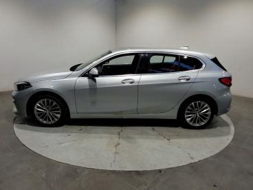 SPOTICAR Bmw Serie 1 18i 140 Ch Dkg7 Luxury Occasion - Berline Essence Glaciersilber Metallic - Reze - 1204168220_2