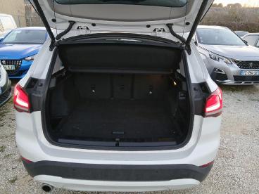 SPOTICAR Bmw X1 Sdrive 18i 136 Ch Business Design Occasion - Suv-4x4 Essence Gris - Marseille Cedex 8 - 1203808309_4