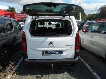 SPOTICAR Citroën Berlingo Taille M Bluehdi 130 S&s Eat8 Shine Occasion - Familiale Diesel Blanc - Les Herbiers - 1202915637_5