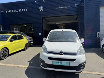 SPOTICAR Citroën Berlingo Bluehdi 120 S&s Bvm6 Shine Occasion - Familiale Diesel Blanc - Beaupreau - 1203595462_1
