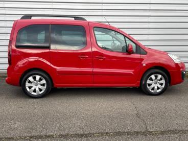 SPOTICAR Citroën Berlingo Puretech 110ch Feel S&s Occasion - Familiale Essence Rouge Ardent - Selestat - 1203878740_4