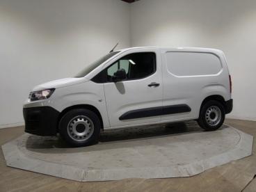 SPOTICAR Citroën Berlingo Van M 650 Puretech 110 S&s Bvm6 Club Occasion - Utilitaire Essence Blanc - Cesson-sevigne - 1204010835_2