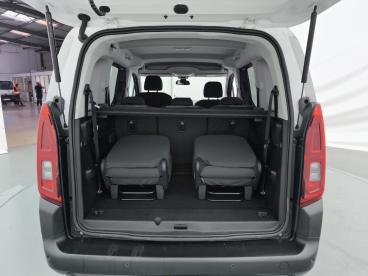 SPOTICAR Citroën Berlingo Taille M Bluehdi 130 S&s Bvm6 Shine Occasion - Familiale Diesel Blanc Banquise - Montpellier - 1204058245_4