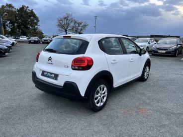SPOTICAR Citroën C3 Puretech 110 S&s Bvm Feel Occasion - Citadine Essence Blanc - Les Herbiers - 1202914914_5