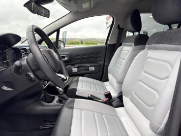 SPOTICAR Citroën C3 1.2 Puretech 110ch S&s Elle Eat6 Occasion - Citadine Essence Noir Perla Nera (n) - Blanc Opale - Morigny Champigny - 1204027666_4