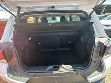 SPOTICAR Citroën C3 Hybride 110 Ch Automatique Plus Occasion - Citadine Essence Blanc - Chambray Les Tours - 1204146907_5