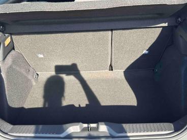 SPOTICAR Citroën C3 1.2 Turbo 100ch Plus Occasion - Citadine Essence Gris - Nimes - 1204236384_5