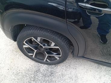 SPOTICAR Citroën C3 Aircross Puretech 130 S&s Eat6 Shine Pack Occasion - Suv-4x4 Essence Noir - Marignane - 1204014223_5