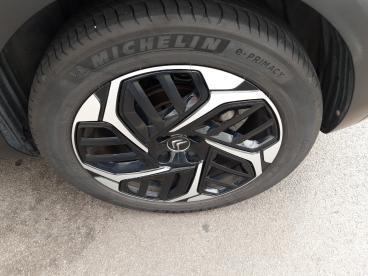 SPOTICAR Citroën C4 Puretech 130 S&s Eat8 Feel Pack Occasion - Berline Essence Gris - Lomme - 1204146981_5