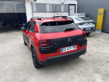 SPOTICAR Citroën C4 Cactus Puretech 82 Feel Occasion - Berline Essence Rouge Aden (o) - St Maur Des Fosses - 1204055465_4