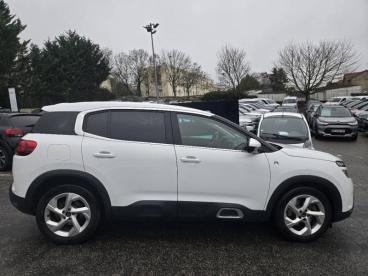 SPOTICAR Citroën C5 Aircross Hybrid 225ch Feel E-eat8 Occasion - Suv-4x4 Hybride Rechargeable Blanc Banquise - Chambourcy - 1203777146_2