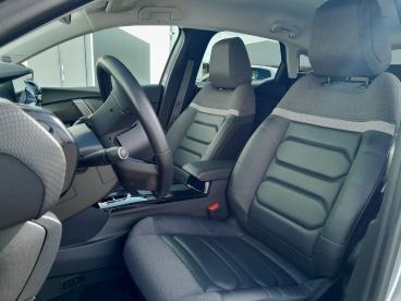 SPOTICAR Citroën C4 E-c4 E 136 Ch (100 Kw) Auto Shine Occasion - Berline Electrique Gris Clair - Montrond Les Bains - 1203662730_5