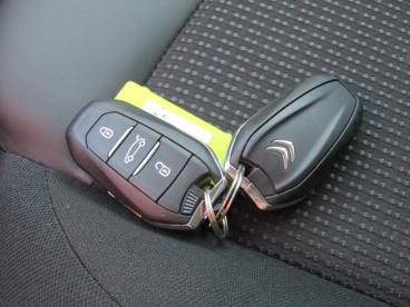 SPOTICAR Citroën C4 Grand Spacetourer Grand C4 Spacetourer Bluehdi 130ch S&s Shine Eat8 E6.d Occasion - Monospace Diesel Gris Acier (m) - Saint Ouen - 1203739428_2