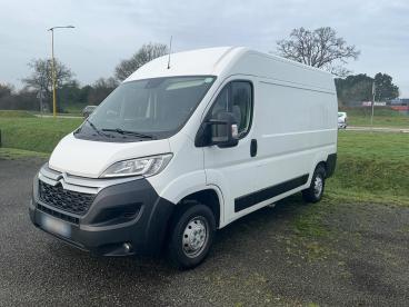 SPOTICAR Citroën Jumper 35 L2h2 Bluehdi 120 S&s Bvm6 Driver Occasion - Utilitaire Diesel Blanc - Vannes - 1203927004_1