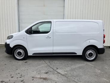 SPOTICAR Citroën Jumpy Taille M Bhdi 180 Eat8 Pack Prem Connect Occasion -  Diesel Blanc - Pornic - 1204021685_2