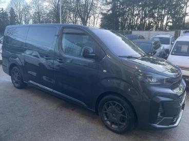 SPOTICAR Citroën Spacetourer Xl 2.0 Bluehdi 180ch S&s Eat8 Business Occasion - Familiale Diesel Gris Titane (m) - Vert Saint Denis - 1203805204_4