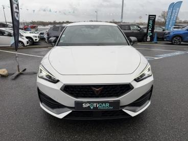 SPOTICAR Cupra Leon 1.4 E-hybrid 245ch Vz Dsg6 Occasion - Berline Hybride Rechargeable Blanc Candy Métallisé - Sene - 1203802064_2