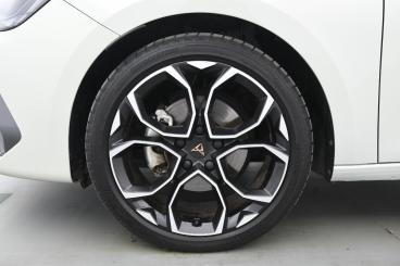 SPOTICAR Cupra Leon 1.5 Etsi Hybrid 150 Ch Dsg7 V Occasion - Berline Essence Taiga Gray - Montendre - 1203867760_3
