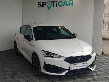 SPOTICAR Cupra Leon 1.5 Etsi 150 Dsg7 V Occasion - Berline Hybride Blanc - Treillieres - 1203955545_3