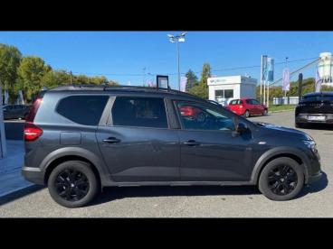 SPOTICAR Dacia Jogger 1.0 Tce 110ch Extreme+ 5 Places Occasion - Familiale Essence Gris Urbain - Pau - 1203721129_4