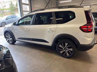 SPOTICAR Dacia Jogger Eco-g 100 5 Places Gsr2 Expression Occasion - Familiale Essence Blanc - St Etienne - 1203770193_4