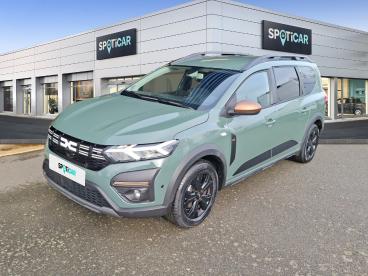 SPOTICAR Dacia Jogger 1.6 Hybrid 140ch Extreme 7 Places Occasion - Familiale Hybride Kaki Lichen - Vernouillet - 1203874056_1